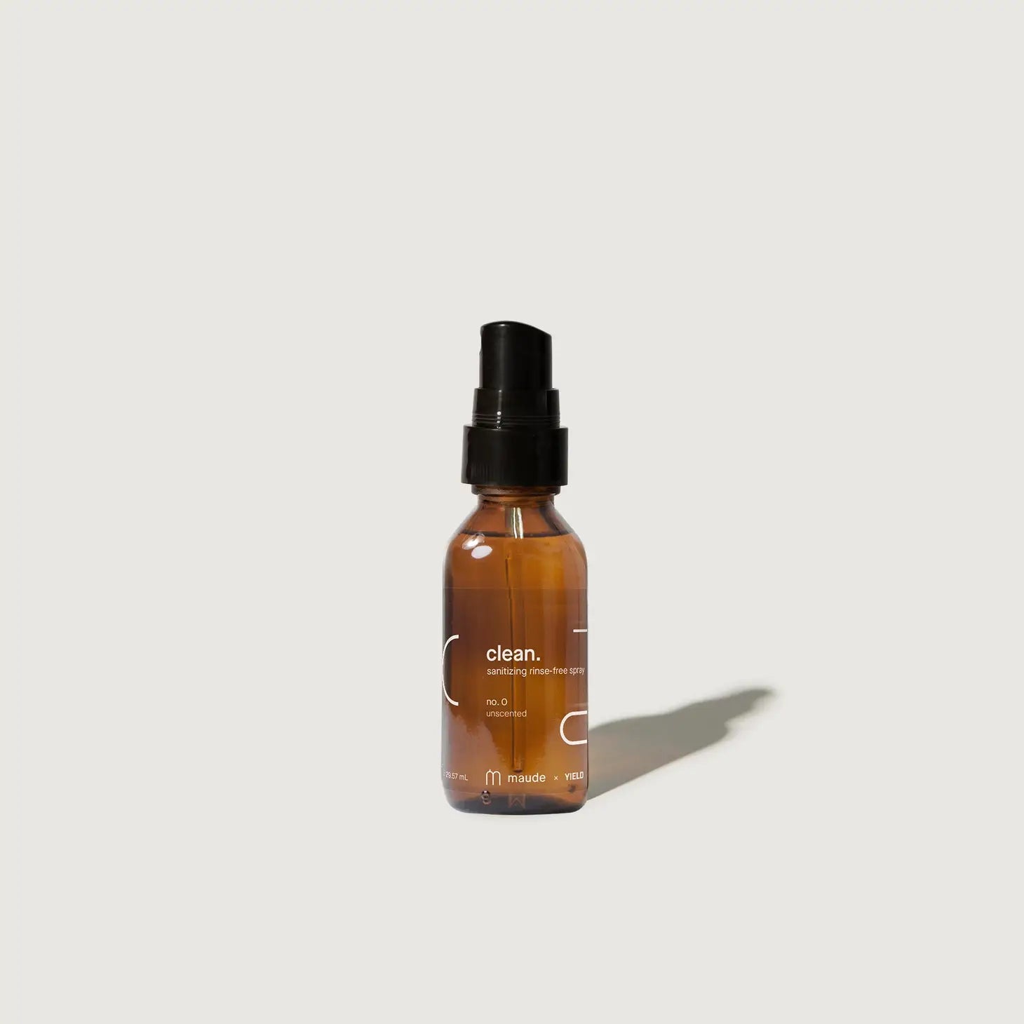 1 oz Clean no. 0 - hydrating and rinse-free sanitizing spray